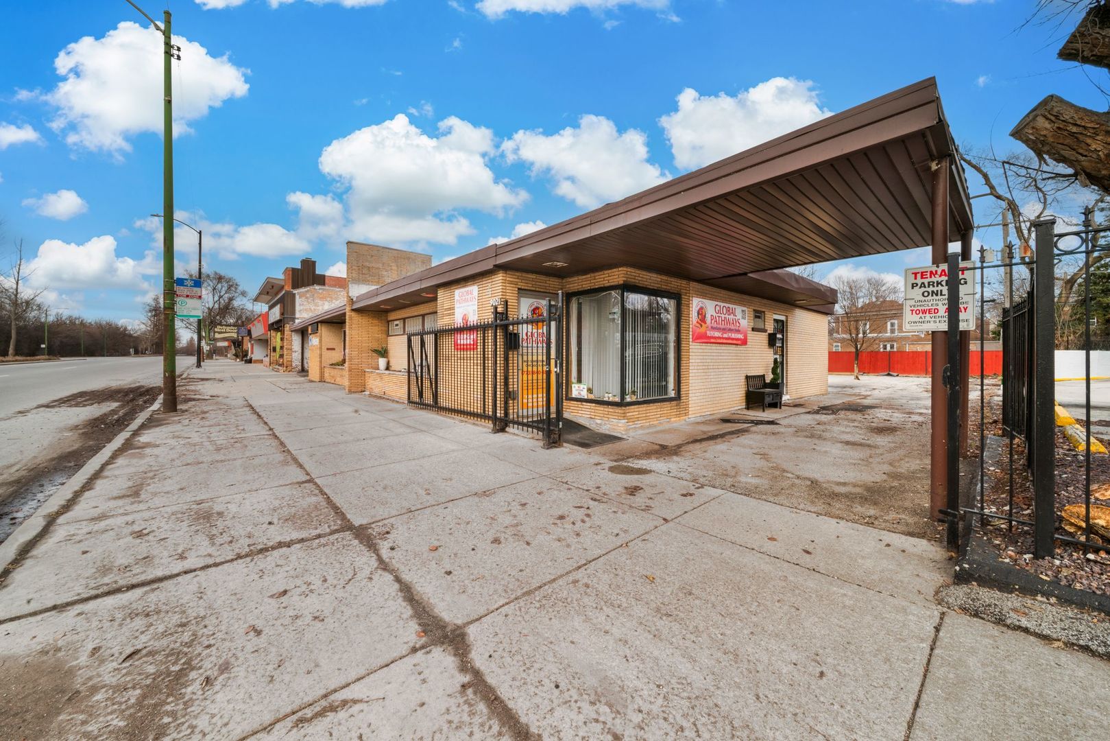 9021 S Western Avenue