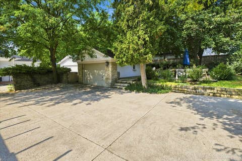 Tiny photo for 208 S 1st Street, Geneva, IL 60134 (MLS # 12730864)