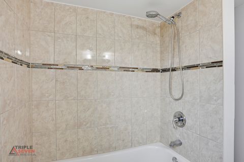 Tiny photo for 5500 W 83rd Place, Burbank, IL 60459 (MLS # 12596296)