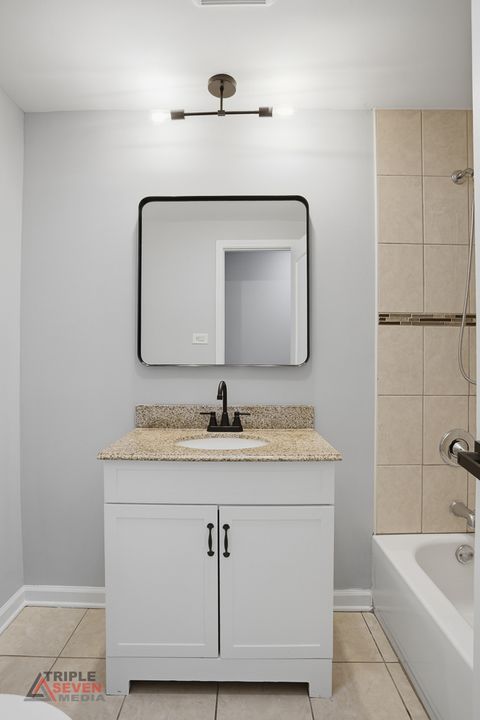 Tiny photo for 5500 W 83rd Place, Burbank, IL 60459 (MLS # 12596296)