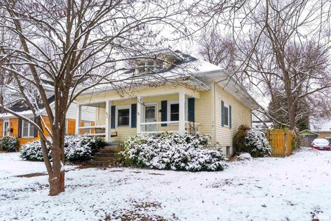 Tiny photo for 1918 KENNEDY Street, Murphysboro, IL 62966 (MLS # QC4269845)
