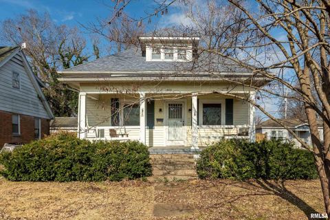 Tiny photo for 1918 KENNEDY Street, Murphysboro, IL 62966 (MLS # QC4269845)