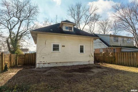 Tiny photo for 1918 KENNEDY Street, Murphysboro, IL 62966 (MLS # QC4269845)