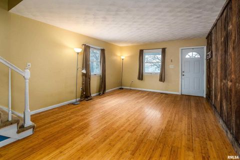 Tiny photo for 1918 KENNEDY Street, Murphysboro, IL 62966 (MLS # QC4269845)