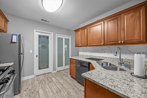 Tiny photo for 507 Windham Cove Drive, Crystal Lake, IL 60014 (MLS # 12793645)
