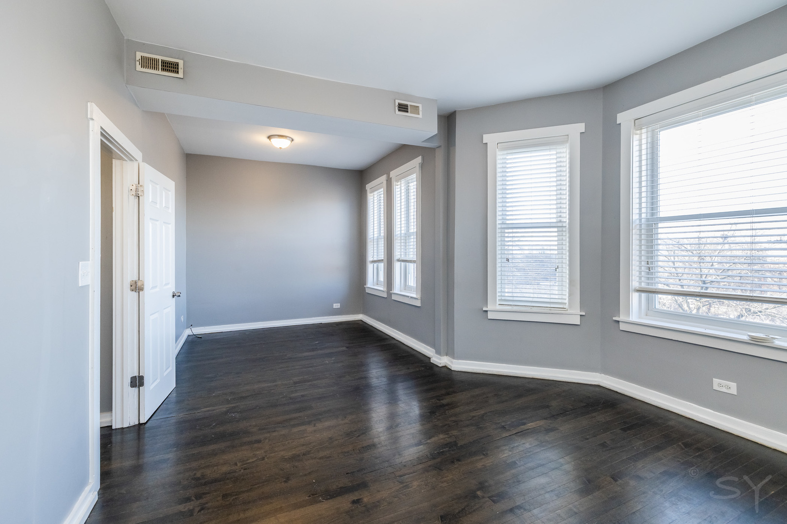 1301 S Christiana Avenue