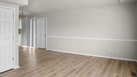 Tiny photo for 506 S Sunny Lane, Urbana, IL 61802 (MLS # 12587077)