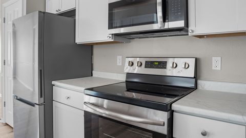 Tiny photo for 506 S Sunny Lane, Urbana, IL 61802 (MLS # 12587077)