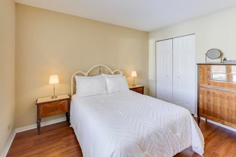 Tiny photo for 1501 N Courtland Drive, Arlington Heights, IL 60004 (MLS # 12556412)