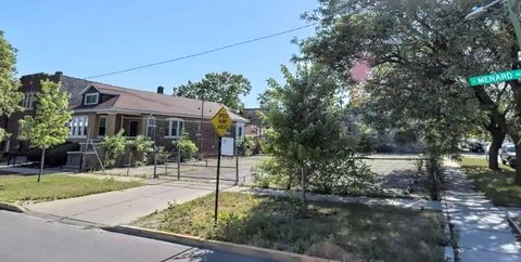 1100 S MENARD Street Chicago IL 60644