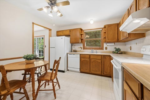 Tiny photo for 5401 W Chasefield Circle, McHenry, IL 60050 (MLS # 12740872)