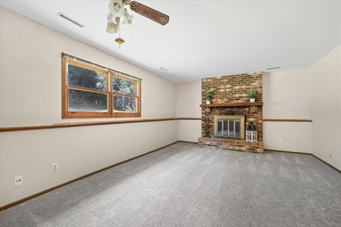 Tiny photo for 5401 W Chasefield Circle, McHenry, IL 60050 (MLS # 12740872)