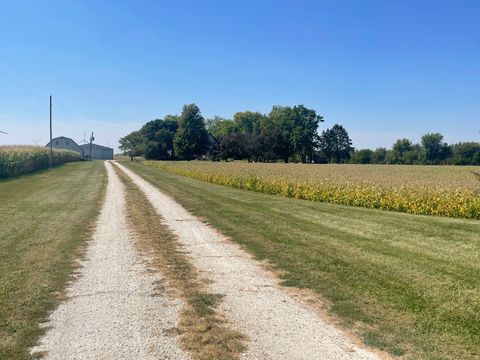 Tiny photo for 3333 N 400 East Road, Herscher, IL 60941 (MLS # 12473569)