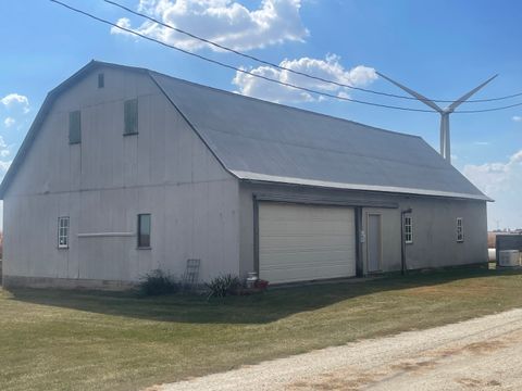 Tiny photo for 3333 N 400 East Road, Herscher, IL 60941 (MLS # 12473569)