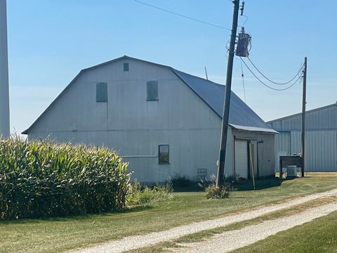 Tiny photo for 3333 N 400 East Road, Herscher, IL 60941 (MLS # 12473569)