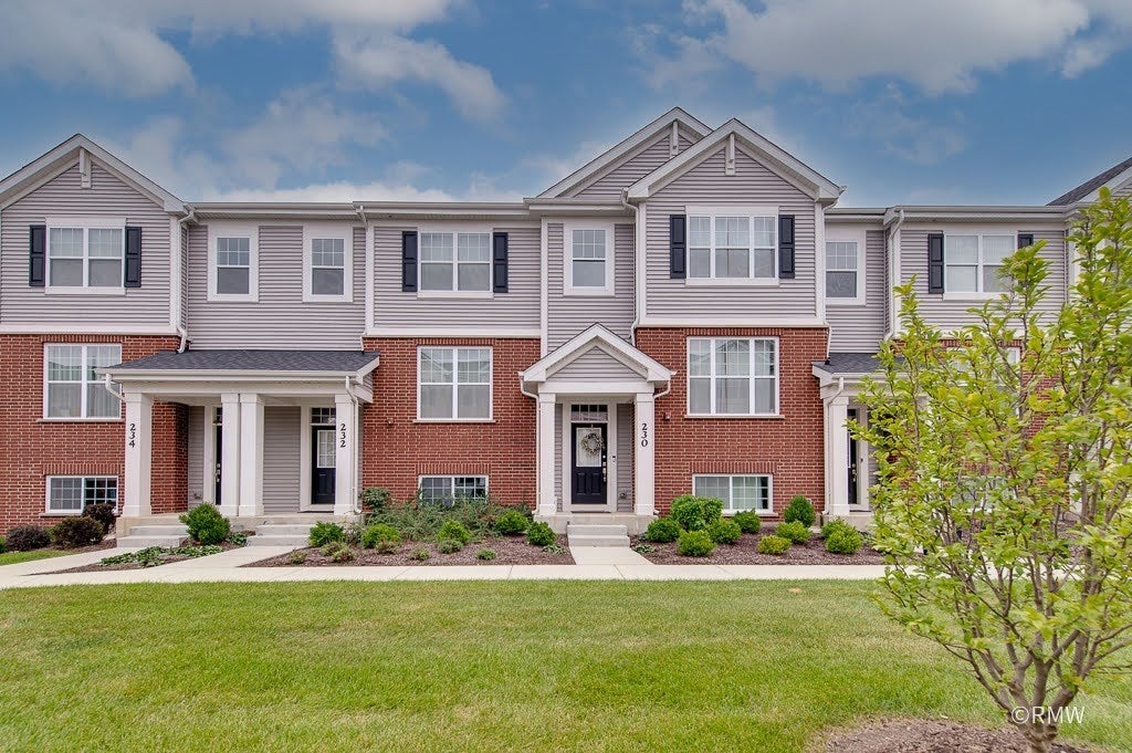 230 Timberleaf Circle