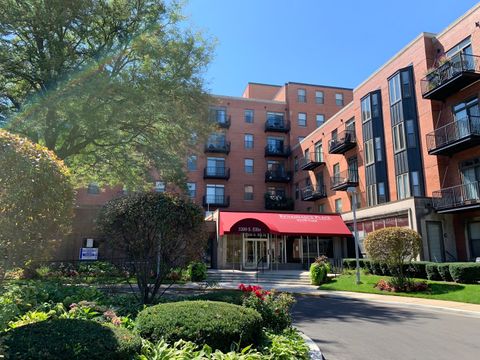 Photo of 5200 S ELLIS Avenue #117, Chicago, IL 60615 (MLS # 12556562)