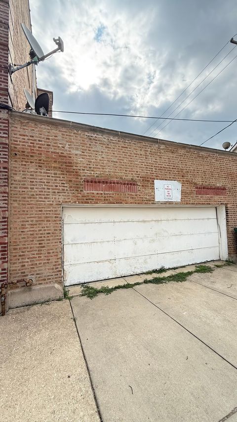 Tiny photo for 2543 S Wallace Street #11, Chicago, IL 60616 (MLS # 12433112)