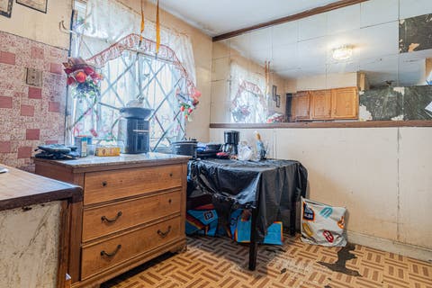 Tiny photo for 5039 W Gladys Avenue #E, Chicago, IL 60644 (MLS # 12718807)