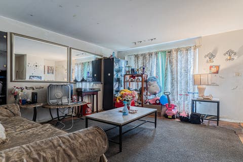 Tiny photo for 5039 W Gladys Avenue #E, Chicago, IL 60644 (MLS # 12718807)