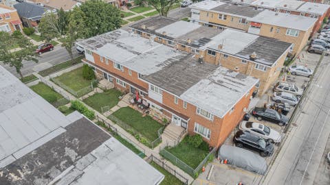 Tiny photo for 5039 W Gladys Avenue #E, Chicago, IL 60644 (MLS # 12718807)