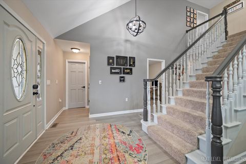 Tiny photo for 1318 Fairfield Way, North Aurora, IL 60542 (MLS # 12549653)