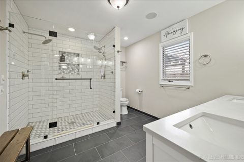 Tiny photo for 1318 Fairfield Way, North Aurora, IL 60542 (MLS # 12549653)