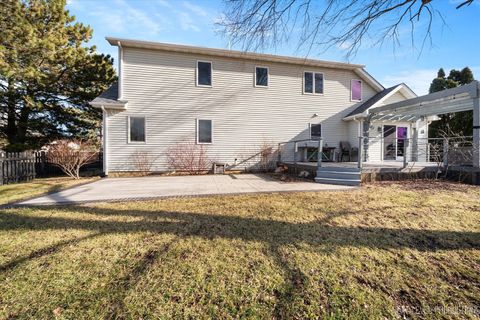 Tiny photo for 1318 Fairfield Way, North Aurora, IL 60542 (MLS # 12549653)
