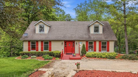 Photo of 13 Signal Point Lane, Galena, IL 61036 (MLS # 12655429)