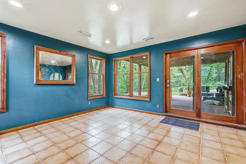 Tiny photo for 13 Signal Point Lane, Galena, IL 61036 (MLS # 12655429)
