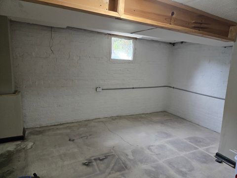 Tiny photo for 212 Leland Street, Bloomington, IL 61701 (MLS # 12493332)