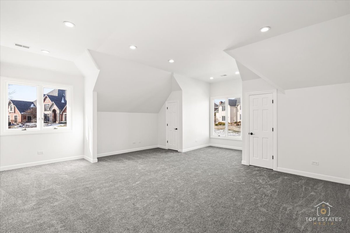 Orland Park, Illinois, 60462, United States, 5 Bedrooms Bedrooms, ,6 BathroomsBathrooms,Residential,Active,2011873