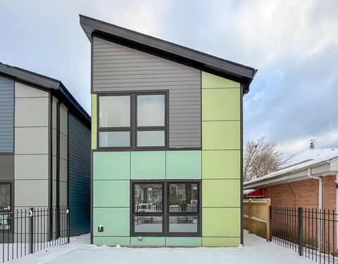 6749 S Langley Avenue Chicago IL 60637