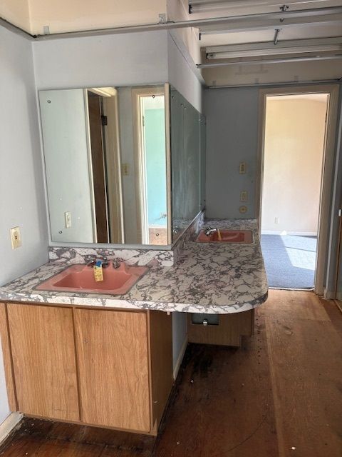 Tiny photo for 3363 S Manor Drive, Lansing, IL 60438 (MLS # 12467665)