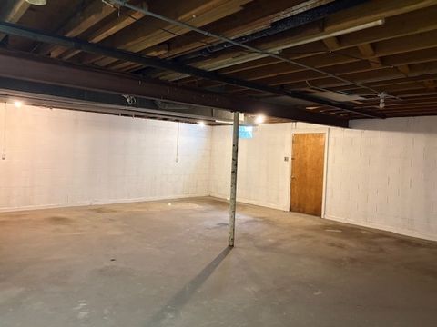 Tiny photo for 3363 S Manor Drive, Lansing, IL 60438 (MLS # 12467665)