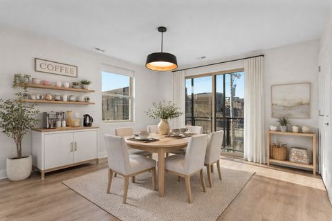 Tiny photo for 224 S Western Avenue #A, Chicago, IL 60612 (MLS # 12550776)