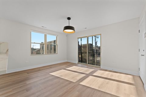 Tiny photo for 224 S Western Avenue #A, Chicago, IL 60612 (MLS # 12550776)