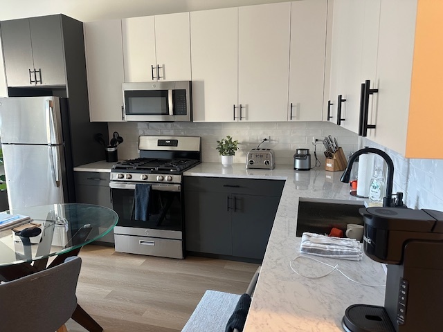 3204 N Clifton Avenue 306