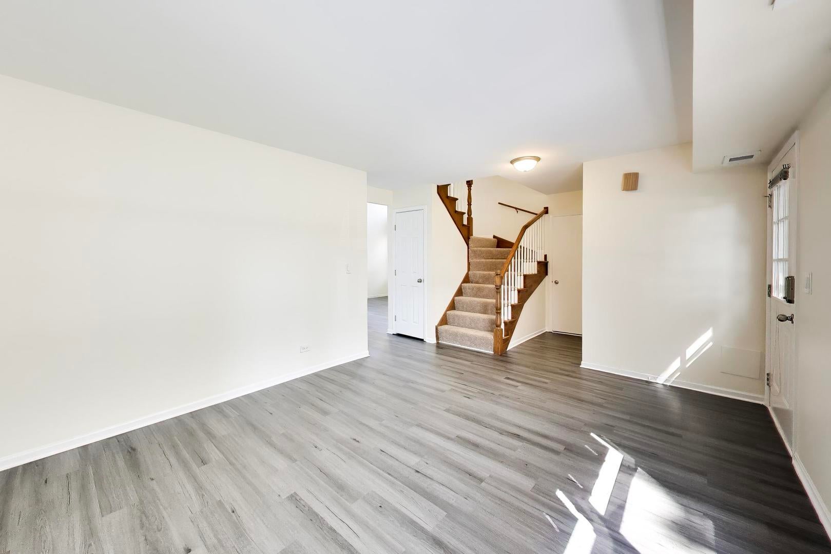 1227 Huntington Drive
