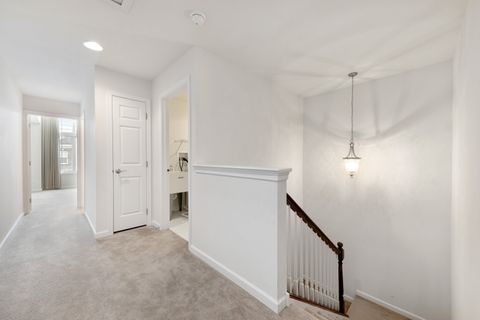 Tiny photo for 146 Paxton Road, Bloomingdale, IL 60108 (MLS # 12554893)