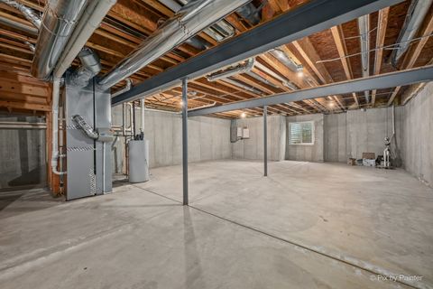 Tiny photo for 146 Paxton Road, Bloomingdale, IL 60108 (MLS # 12554893)