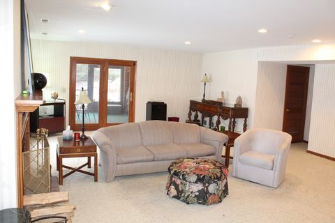 Tiny photo for 520 W Merri Oaks Road, Barrington Hills, IL 60010 (MLS # 12548660)