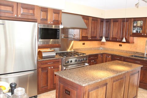 Tiny photo for 520 W Merri Oaks Road, Barrington Hills, IL 60010 (MLS # 12548660)