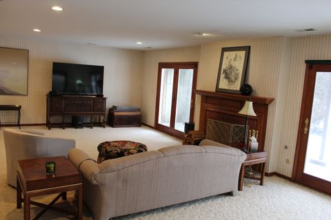 Tiny photo for 520 W Merri Oaks Road, Barrington Hills, IL 60010 (MLS # 12548660)