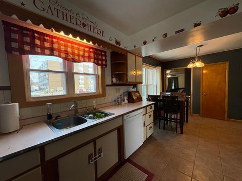 Tiny photo for 913 Canal Street, Ottawa, IL 61350 (MLS # 12595745)