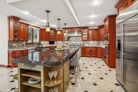 Tiny photo for 3832 W Chase Avenue, Lincolnwood, IL 60712 (MLS # 12748471)