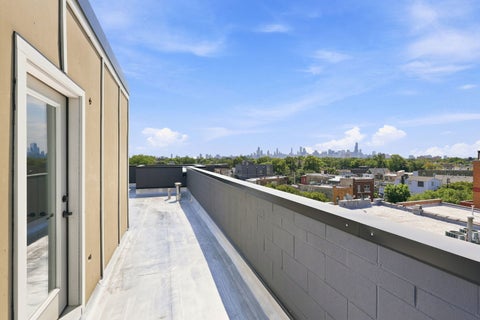 Tiny photo for 2072 N Western Avenue #PH-403, Chicago, IL 60647 (MLS # 12716549)