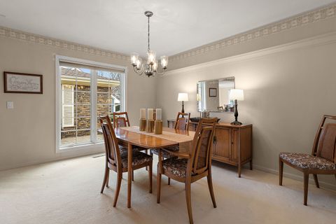 Tiny photo for 1107 W Francis Drive, Arlington Heights, IL 60005 (MLS # 12580522)