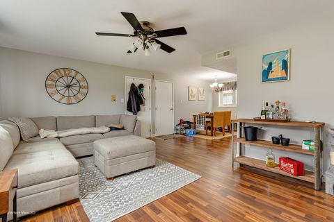 Tiny photo for 6806 Lode Drive #1B, Worth, IL 60482 (MLS # 12492646)