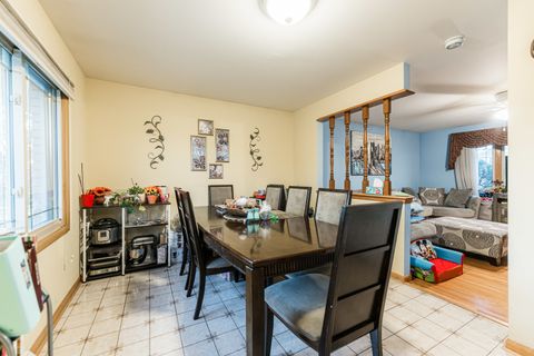 Tiny photo for 1527 W Holtz Avenue, Addison, IL 60101 (MLS # 12511390)